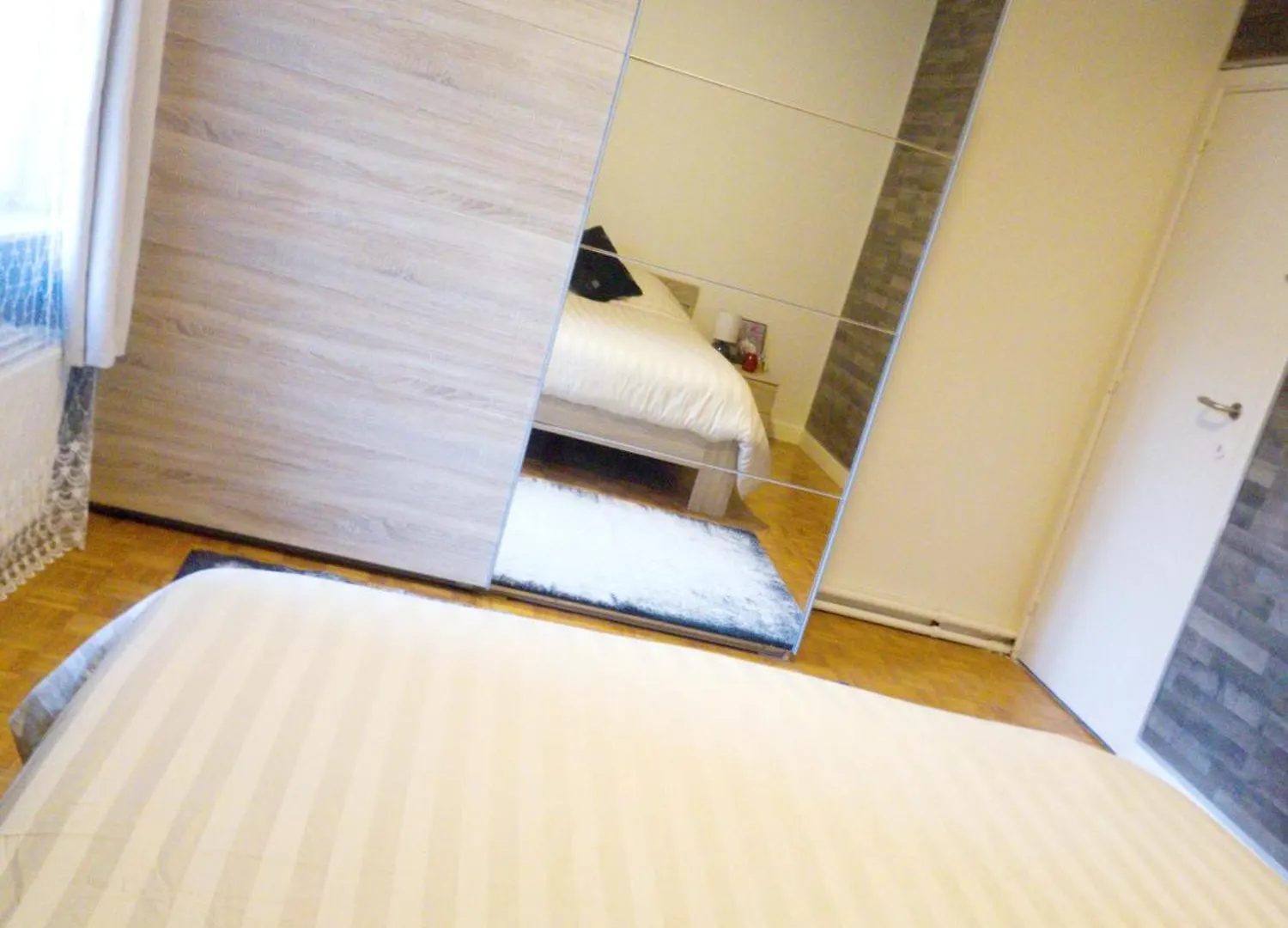Room For Rent In Antwerpen Homestay Antwerp
