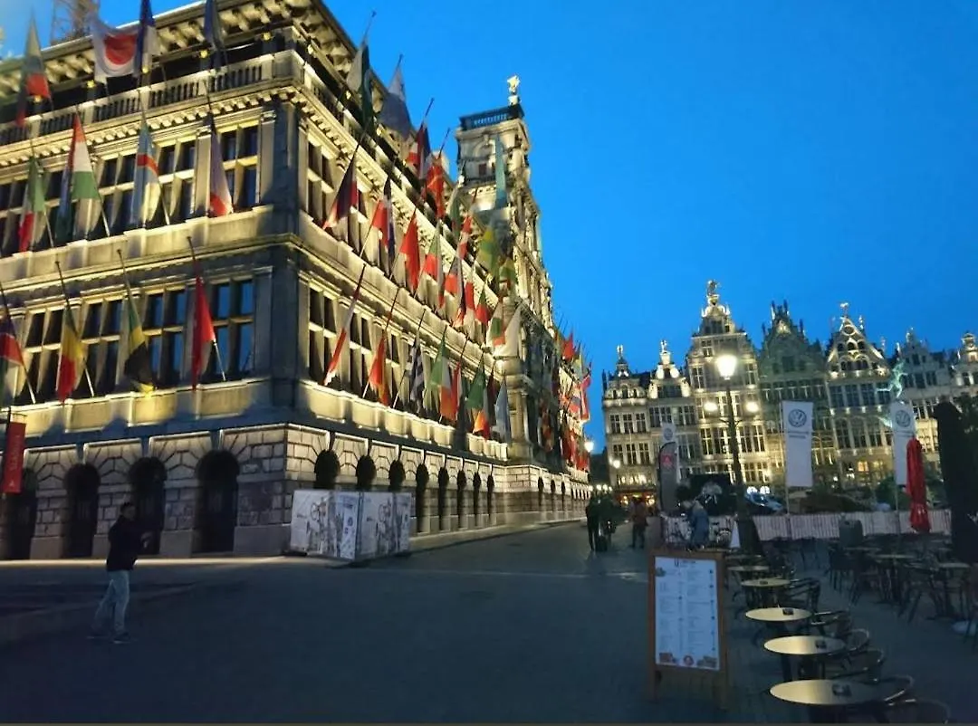 Room For Rent In Antwerpen Homestay Antwerp